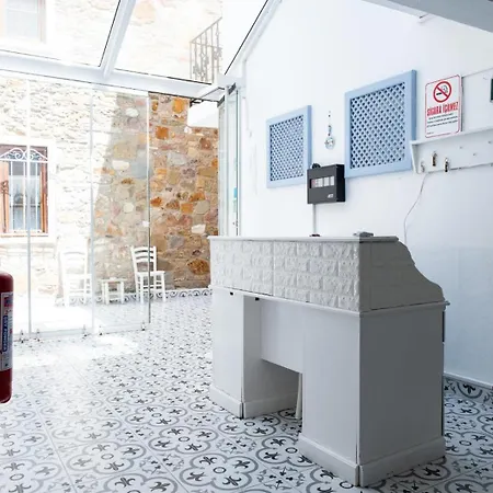 Hotel Mauna *